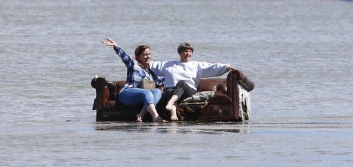 Attempt at Great Salt Lake to break float record falls short