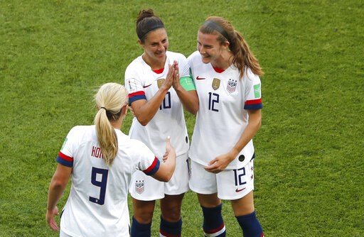 Lloyd, a World Cup starter again, scores 2 as US beats Chile