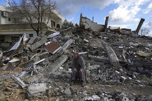 Race to find survivors as quake aid pours into Turkey, Syria